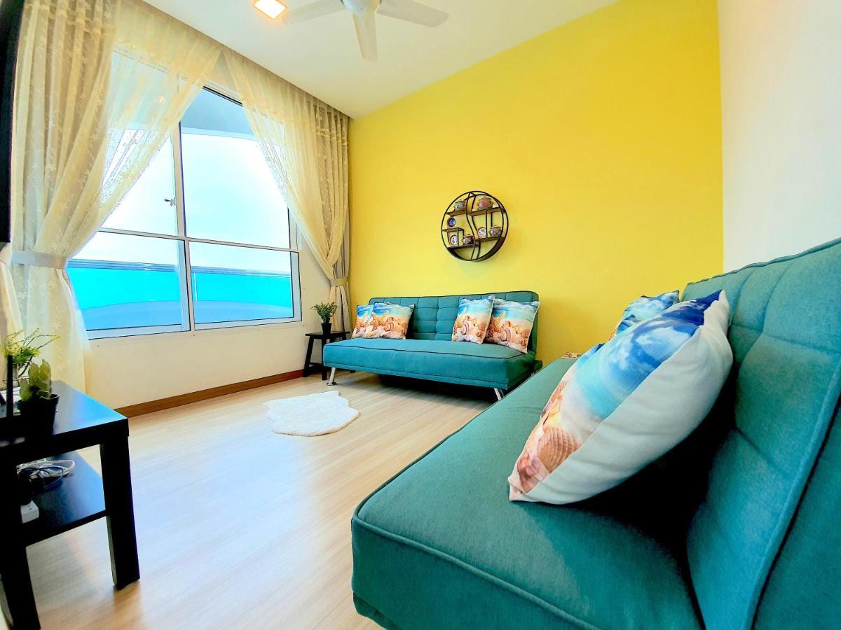 The Wave Suites Melaka Exteriör bild
